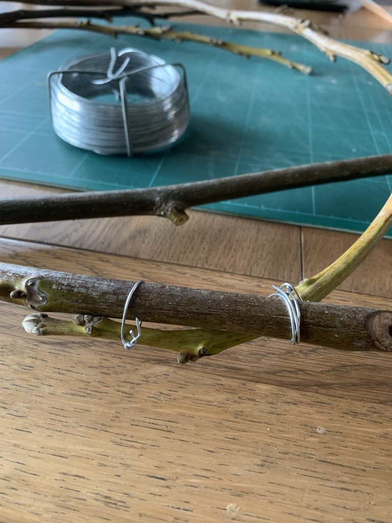 Une couronne de Noël 100% récup et DIY